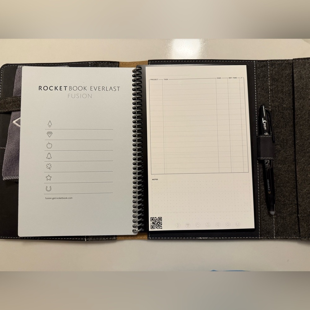 Fusion Smart Reusable Notebook - Black - Picture 6 of 6